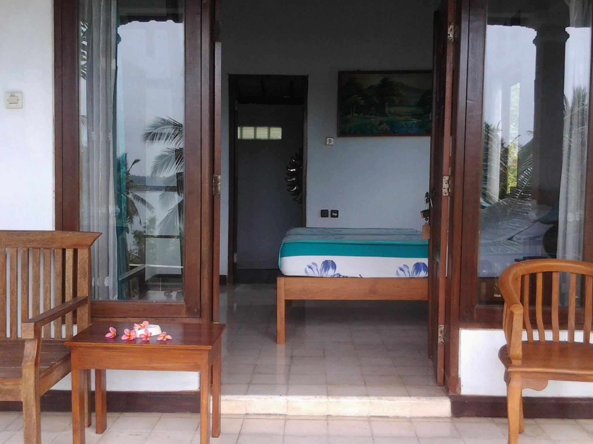 Bali Sunset Hotel Negara  ภายนอก รูปภาพ